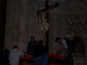 Ornamentacion de los pasos eL Martes Santo