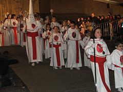 Ni�os en la procesi�n 09