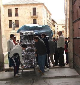 Traslado de las Carrozas